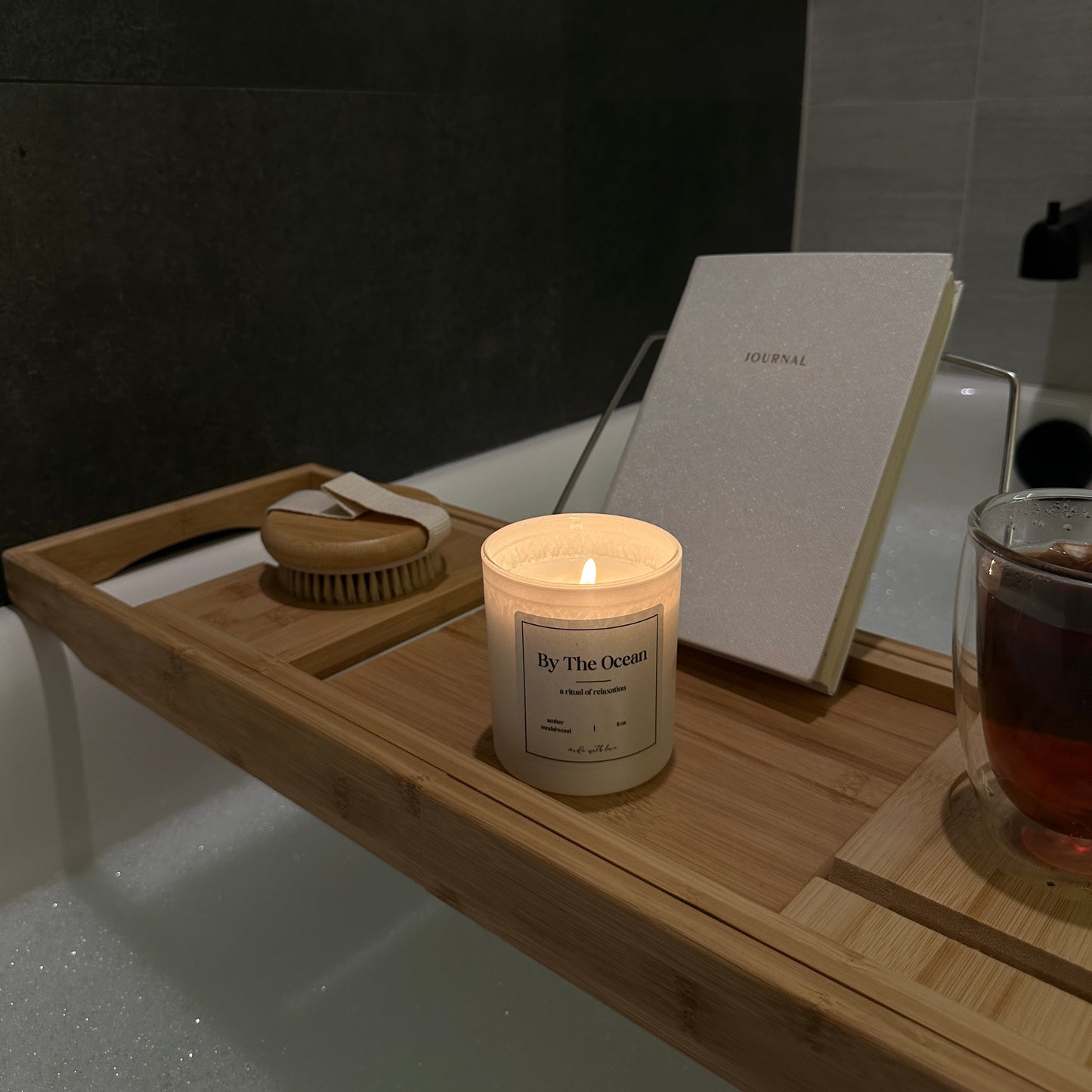 Amber Sandalwood Candle